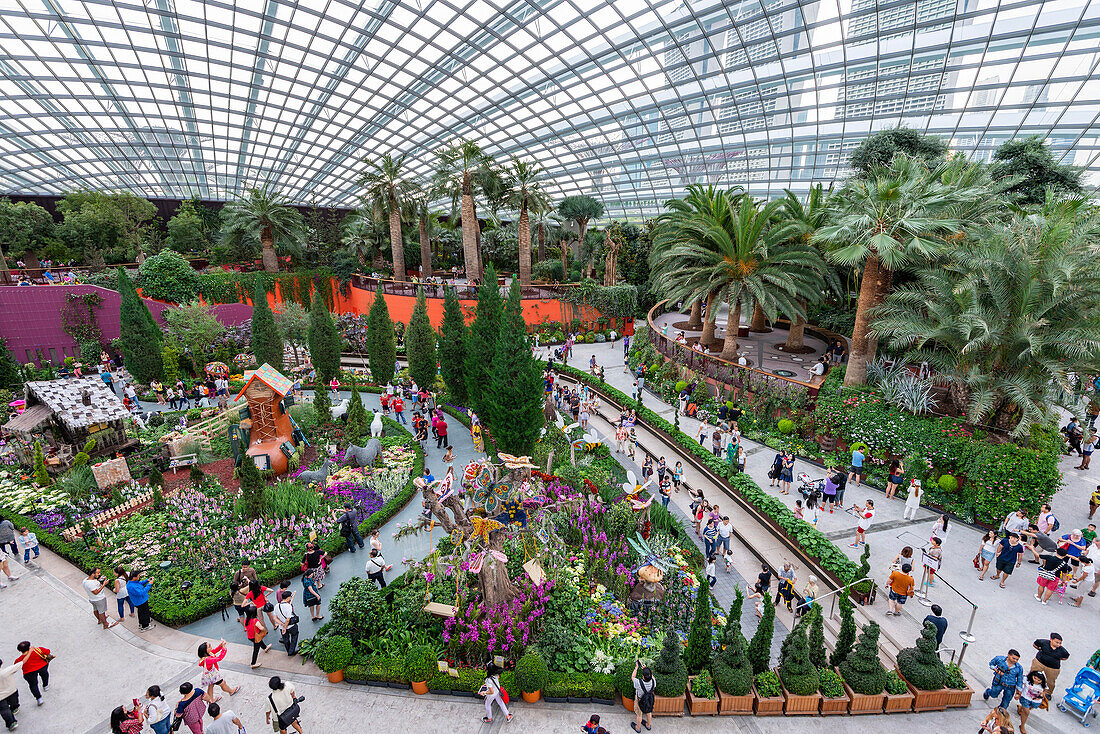 Flower Dome; Marina Bay Gardens; Singapore
