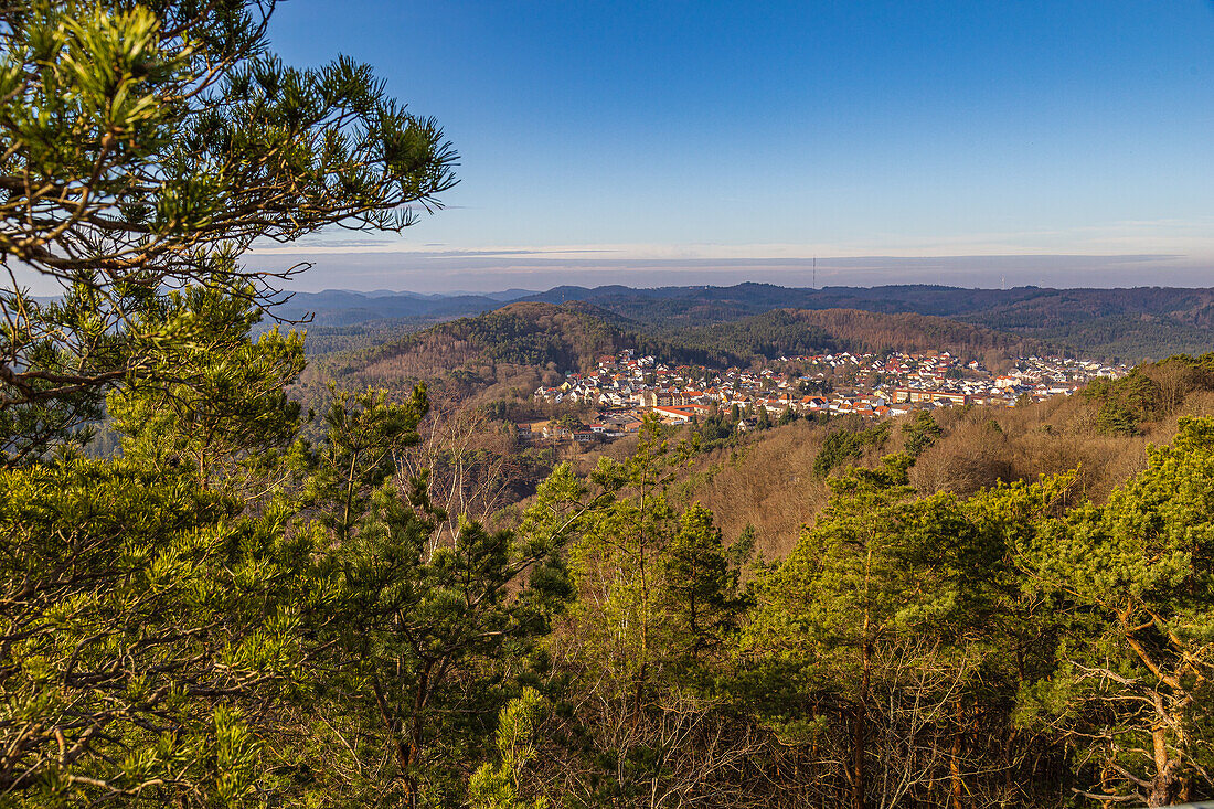 Blick auf Lemberg, Pfälzerwald, Südwestpfalz, Rheinland-Pfalz, Deutschland, Europa