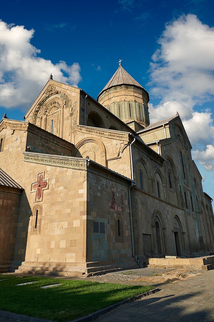 Pictures & images of the Eastern Orthodox Georgian Svetitskhoveli Cathedral (Cathedral of the Living Pillar) ,Mtskheta,Georgia (country). A UNESCO World Heritage Site.
