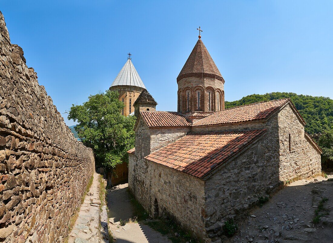 Georgisch-orthodoxe Kirche der Jungfrau Maria, frühes 17. Jahrhundert, Schlosskomplex Ananuri, Georgien (Land).