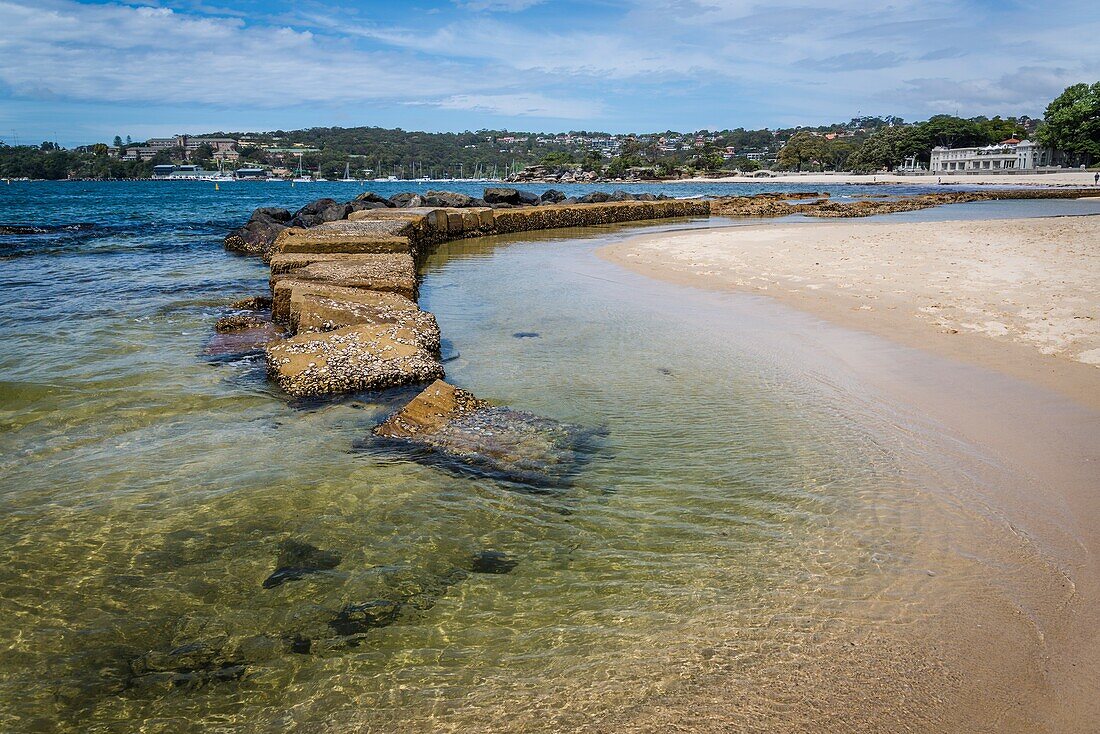 Balmoral Beach und Bathersa.Pavilion Restaurant in Ferne, North Shore, Sydney, NSW, Australien.