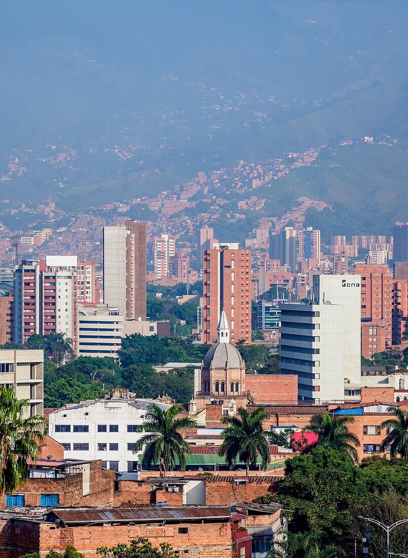 Skyline von Medellin, Abteilung Antioquia, Kolumbien.