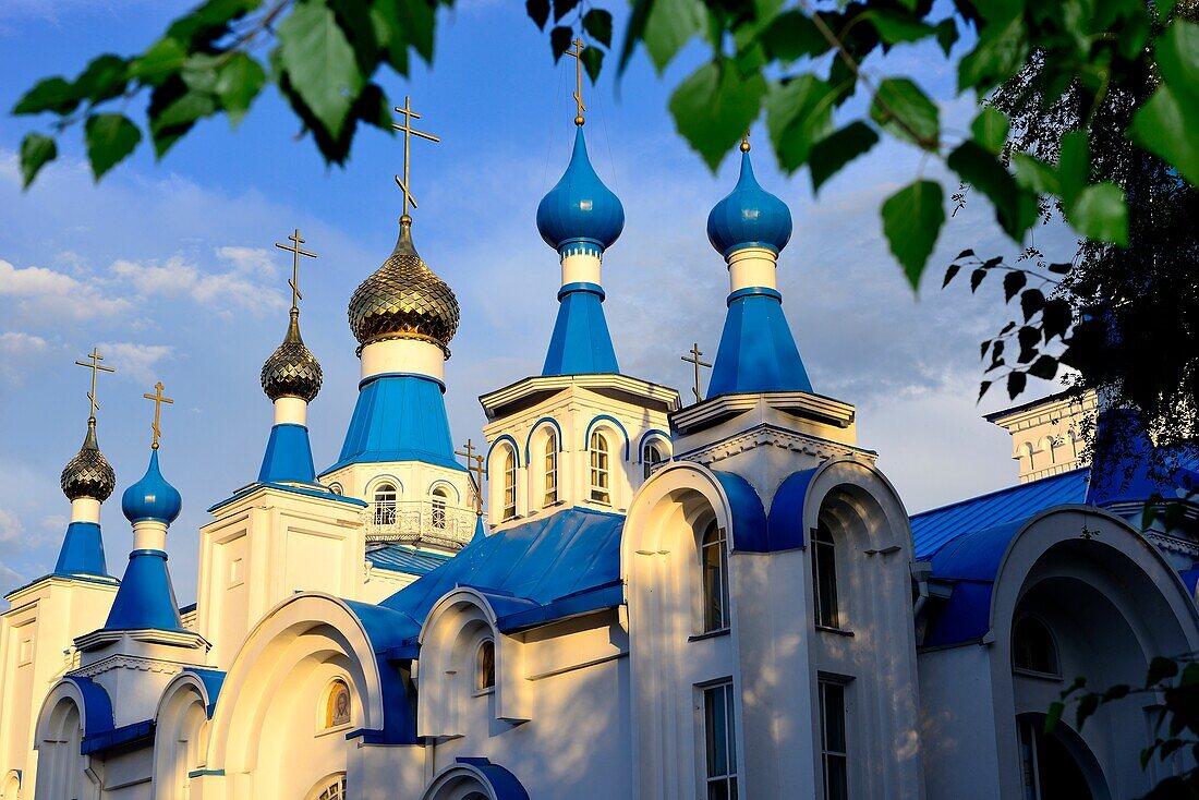 Orthodoxe Kirche (Voskresensky sobor) von Bischkek, Kirgisistan.