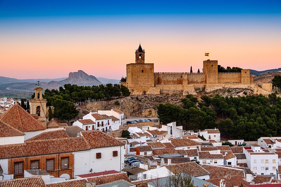 Altstadt und Zitadellenburg. Monumentale Stadt Antequera, Provinz Malaga. Andalusien, Südspanien. Europa.