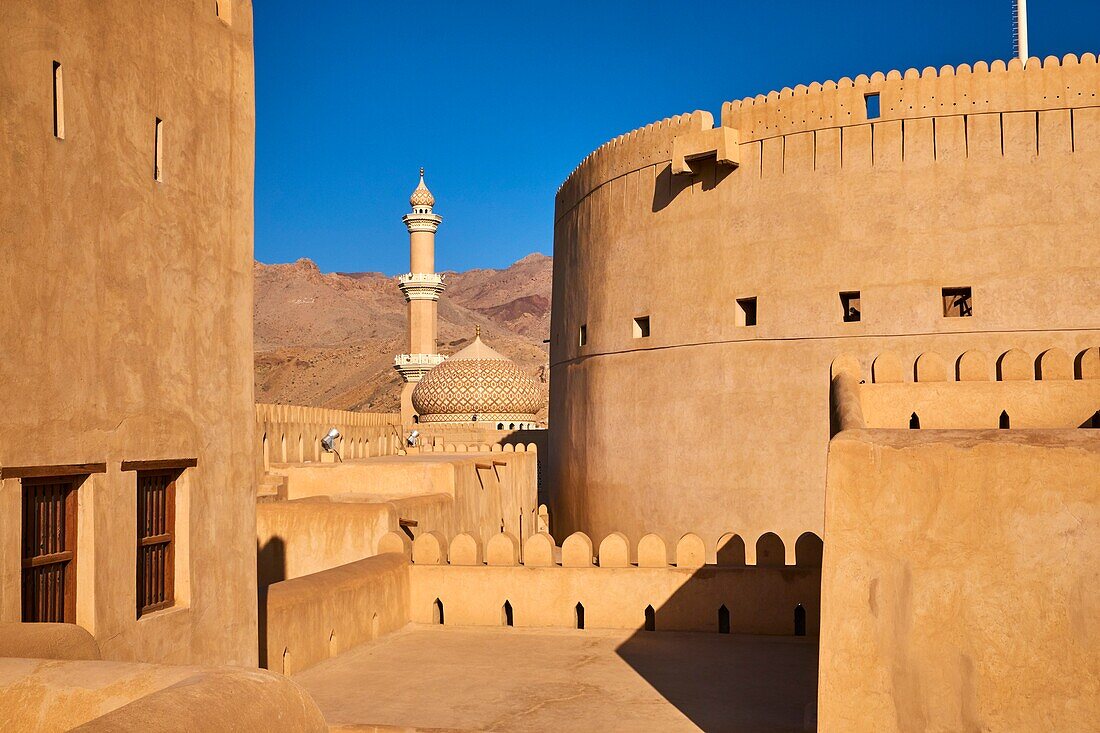 Sultanat Oman, Region Ad-Dakhiliyah, Nizwa, die Festung aus dem 17. Jahrhundert.