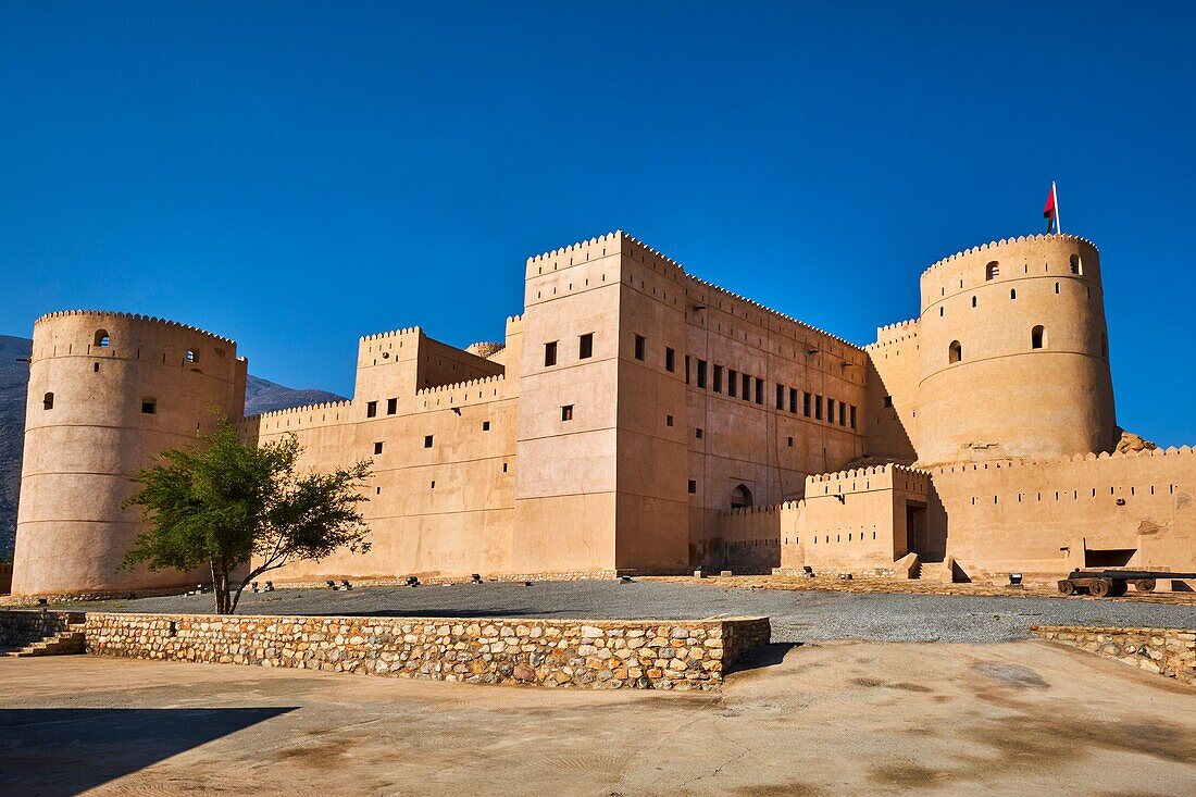 Sultanat von Oman, Gouvernement Al-Batina, Rustaq, Fort Rustaq oder Burg.