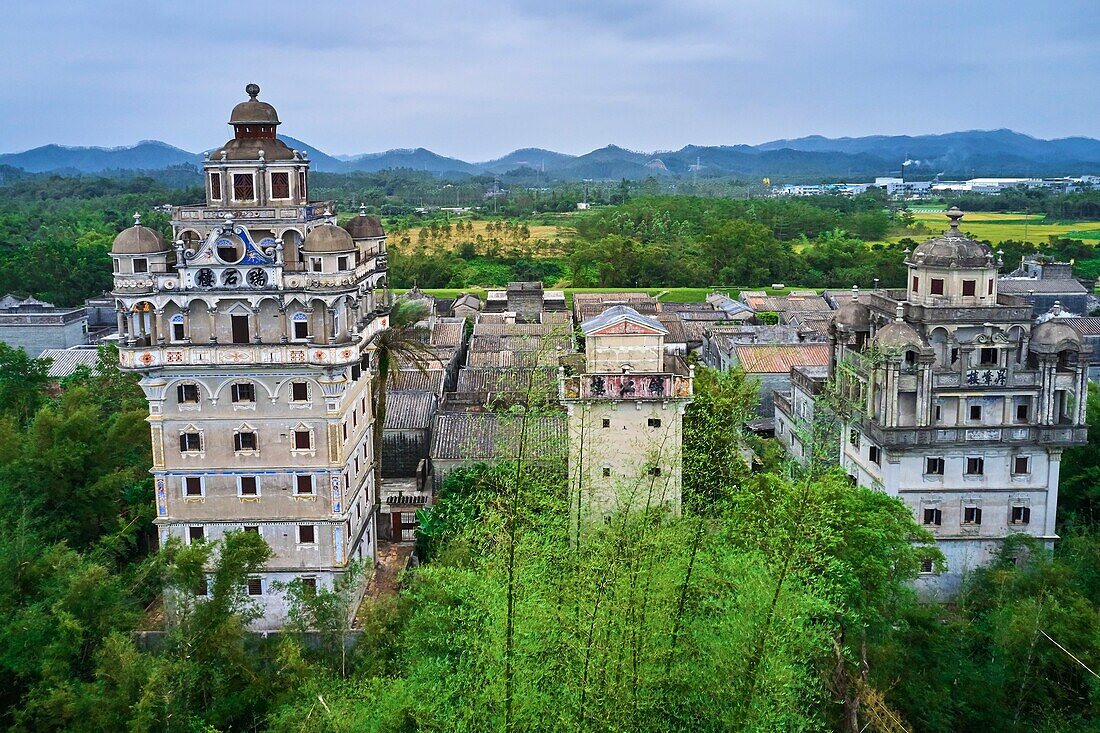 China, Guangdong, Kaiping, UNESCO-Welterbe, Dorf Jiangjiangli, die Diaolou sind mehrstöckige Wachtürme.
