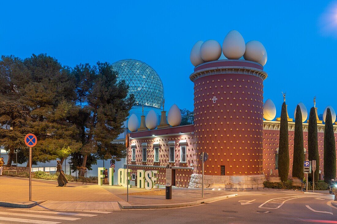 Dali's Theatre-Museum, Figueres, Giriona, Catalonia, Spain, Europe
