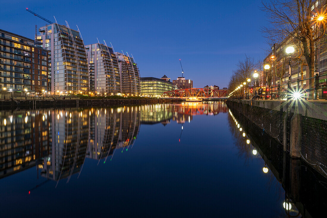 NV Apartments and The Detroit Swing Bridge at night, Huron Basin, Salford Quays, Greater Manchester, England, United Kingdom, Europe