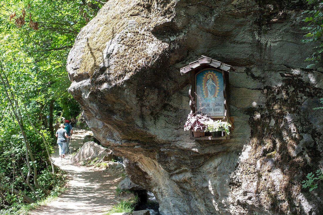 Algunder Waalweg, Wanderweg, Algund, Südtirol, Alto Adige, Italien