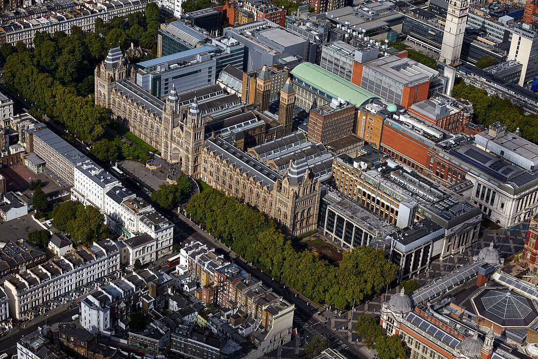Großbritannien, London, Luftaufnahme des Natural History Museum in Kensington