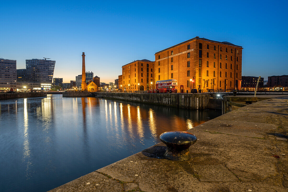 Das Merseyside Maritime Museum und Pumpenhaus am Albert Dock, UNESCO-Weltkulturerbe, Liverpool, Merseyside, England, Vereinigtes Königreich, Europa