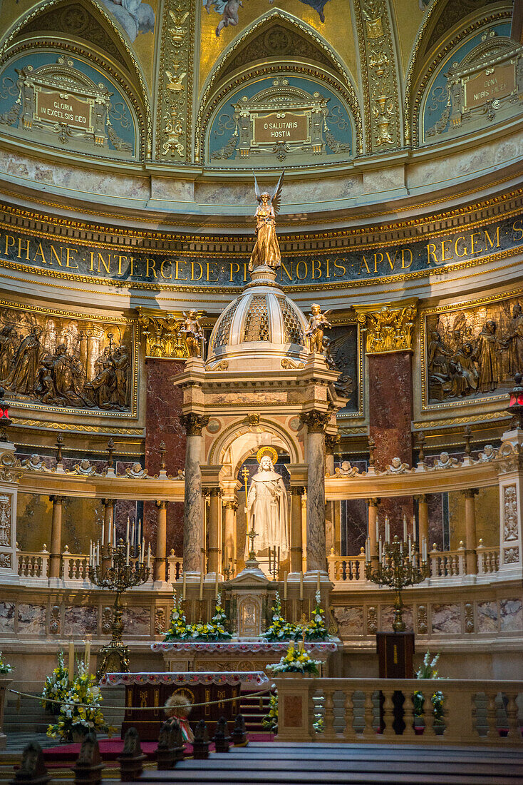Interior, St. Stephen's Basilica, Budapest, Hungary, Europe