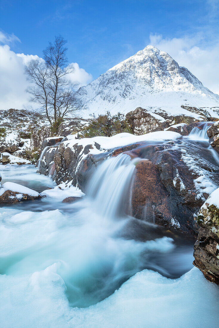 Snow covered Buachaille Etive Mor and the River Coupall, Glen Etive, Rannoch Moor, Glencoe, Scottish Highlands, Scotland, United Kingdom, Europe