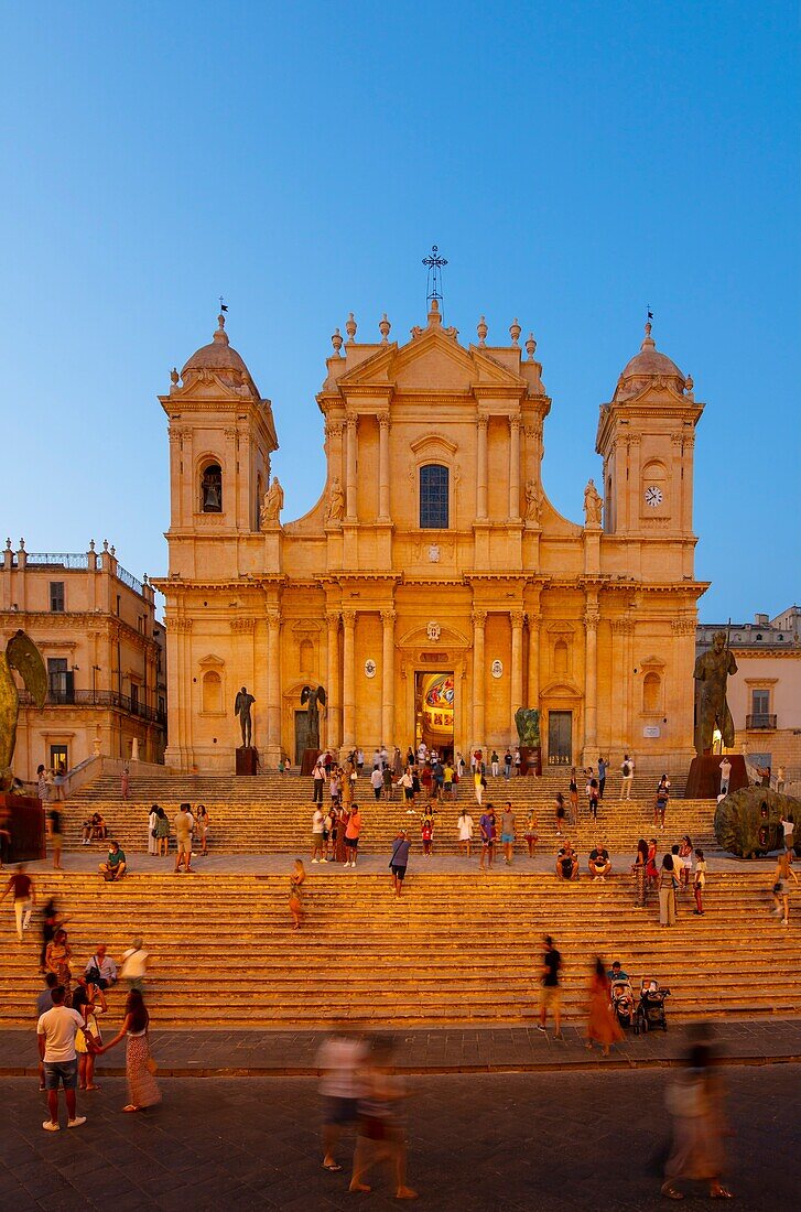 Die Kathedrale von San Nicolo, UNESCO-Weltkulturerbe, Noto, Syrakus, Sizilien, Italien, Europa