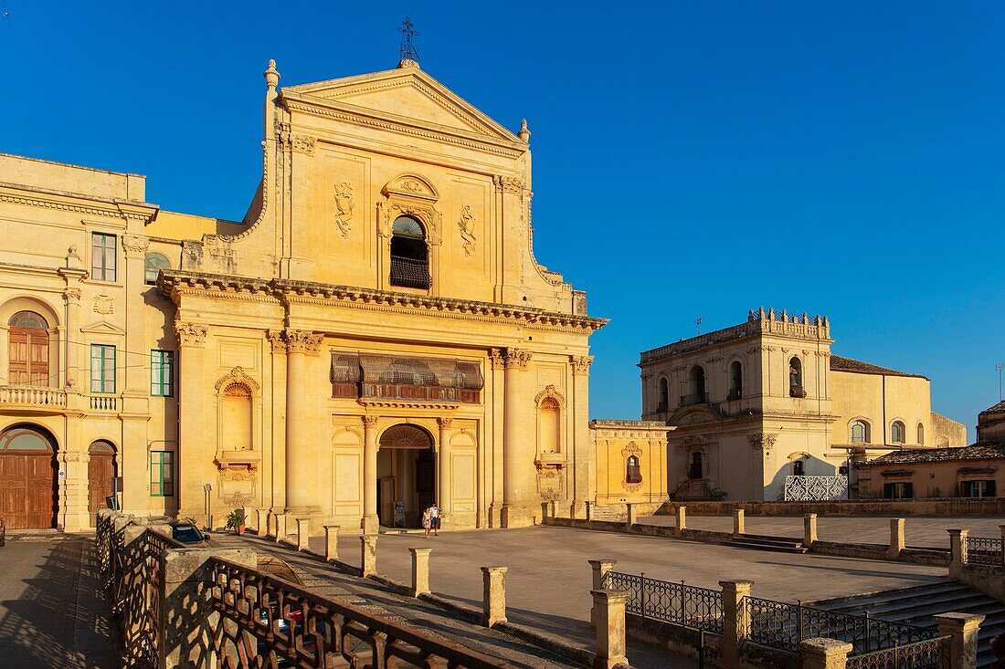 Basilica Santissimo Salvatore and Belvedere Tower, Noto, UNESCO World Heritage Site, Siracusa, Sicily, Italy, Europe