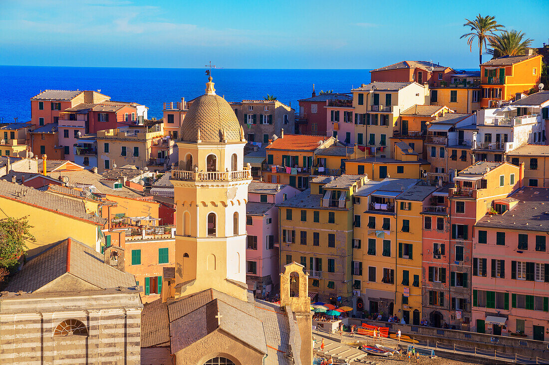 Vernazza, Cinque Terre, UNESCO World Heritage Site, Liguria, Italy, Europe