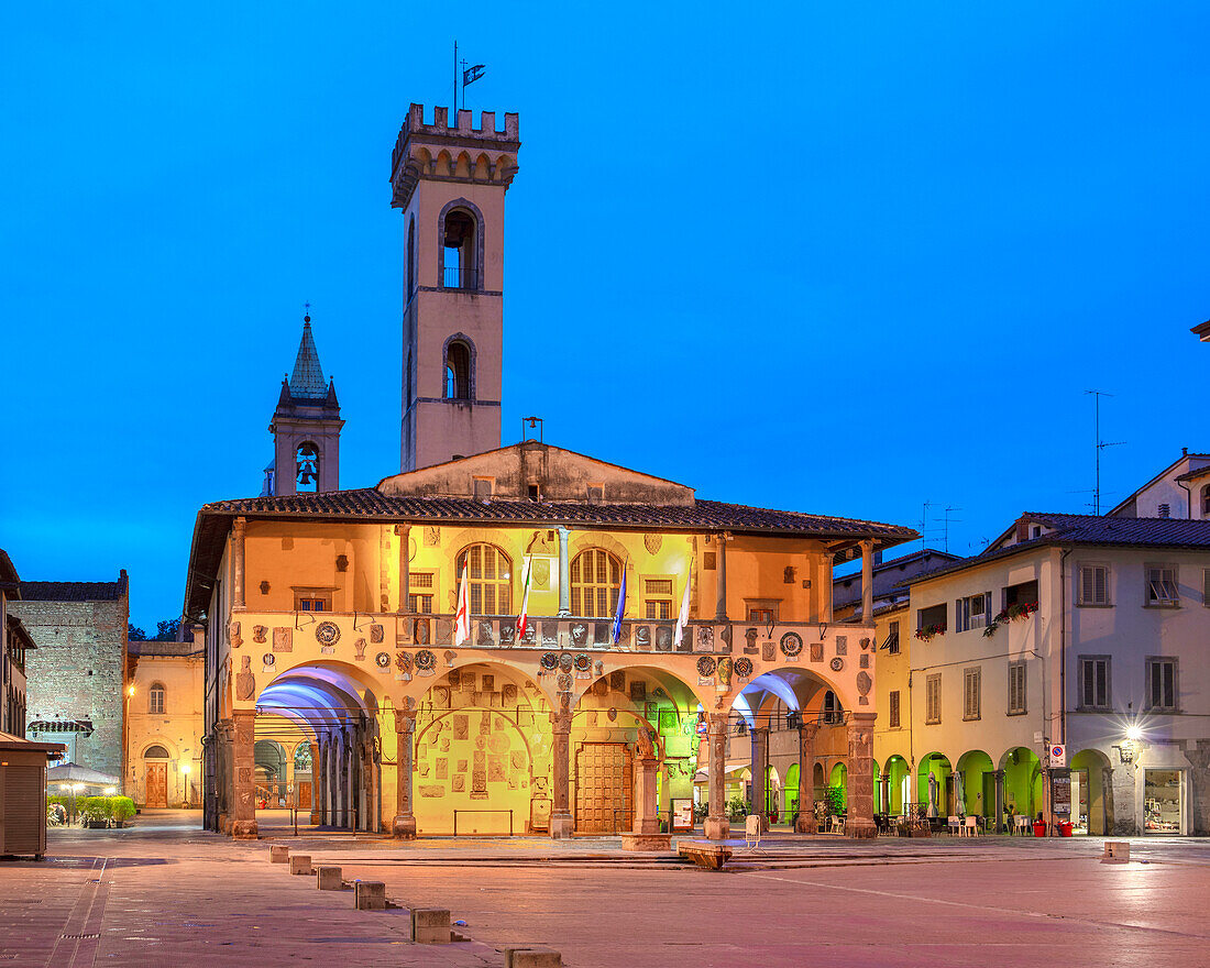 Palazzo d'Arnolfo, Piazza Cavour, San Giovanni Valdarno, Toskana, Italien, Europa