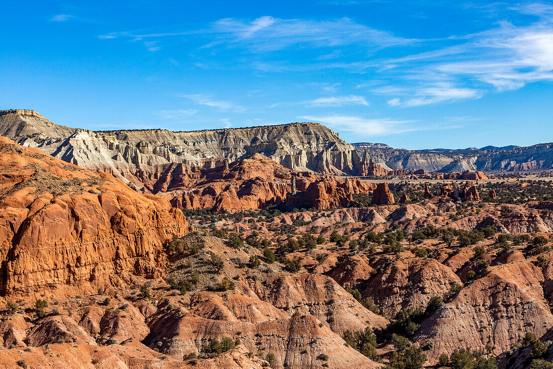 USA, Utah, Escalante, Sandsteinschichten im Canyon