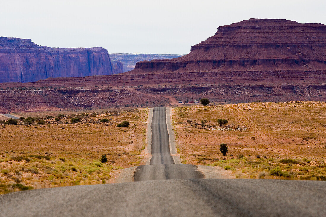 USA, Arizona, Straße zum Monument Valley Tribal Park