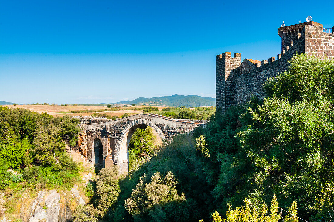 Römische Brücke des Teufels, Vulci, Provinz Viterbo, Latium, Maremma, Italien, Europa