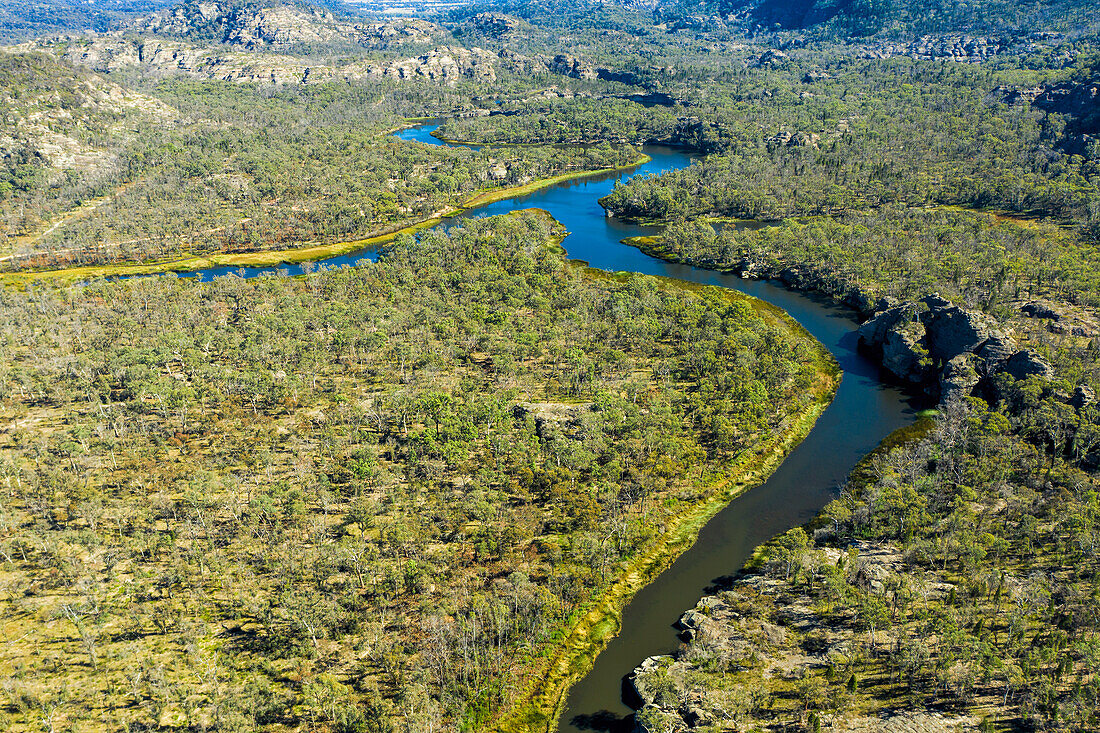Australien, NSW, Ganguddy, Luftaufnahme von Dunns Swamp und River im Wollemi National Park