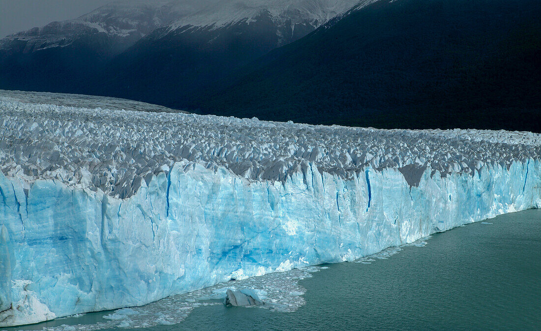 South America. Argentina. Patagonia. Santa Cruz Province. Parque Nacional de los Glaciars (Glaciers National Park) Andes Mountains. Lake Argentino. Glacier Perito Moreno