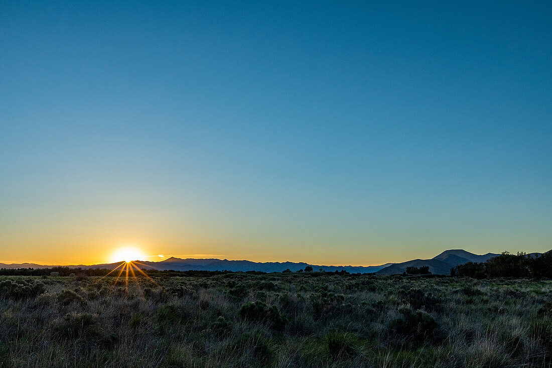 USA, Idaho, Bellevue, Sonnenuntergang über den Ebenen