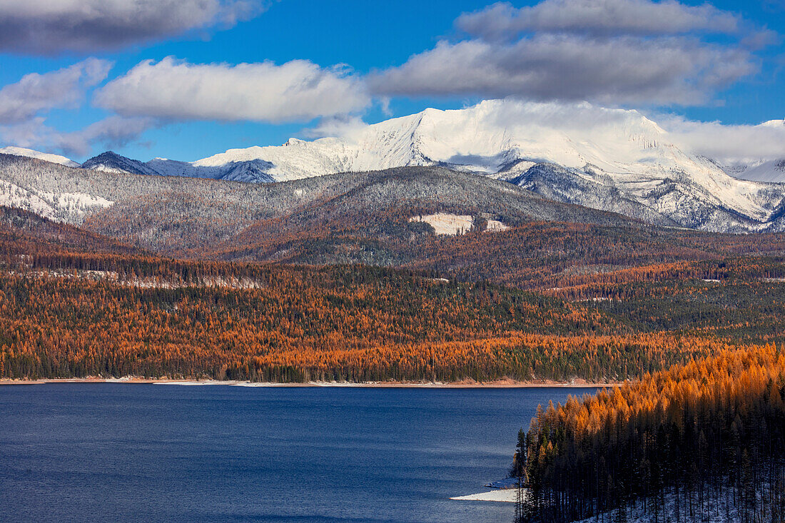 Hungry Horse Reservoir in autumn with Great Northern Mountain in the Flathead National Forest, Montana, USA