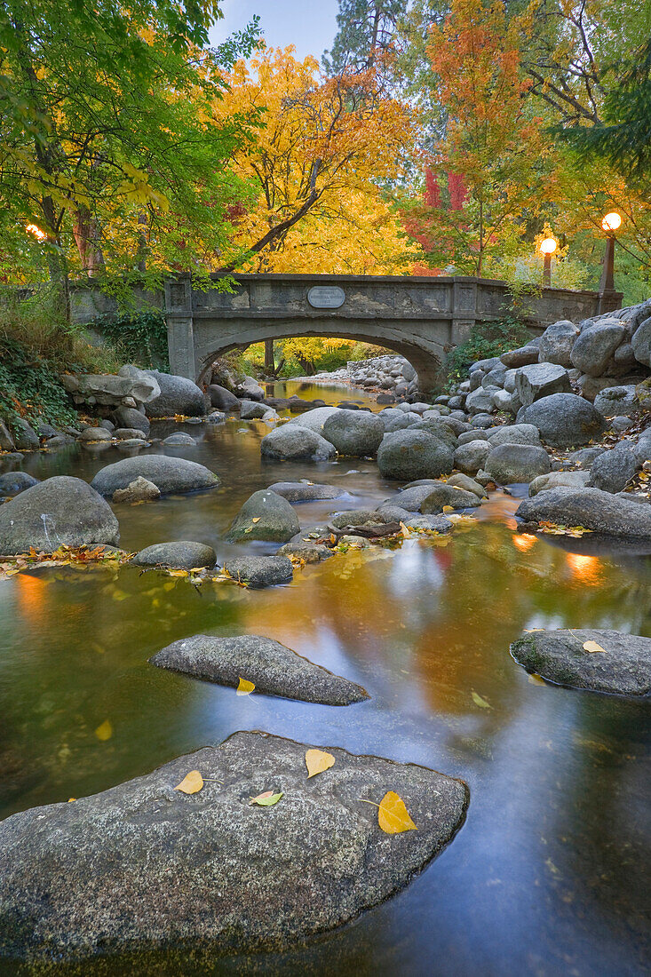 USA, Oregon, Ashland, Lithia Park. Autumn reflections in Ashland Creek
