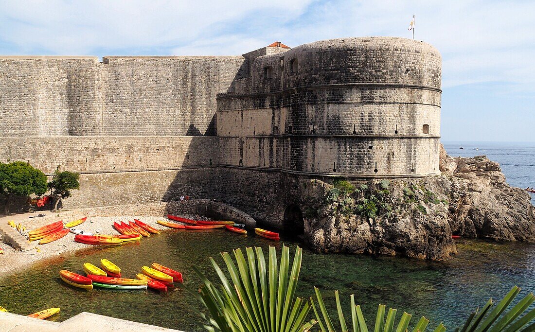 City walls around the old town of Dubrovnik, South Dalmatia, Croatian Adriatic Coast, Croatia