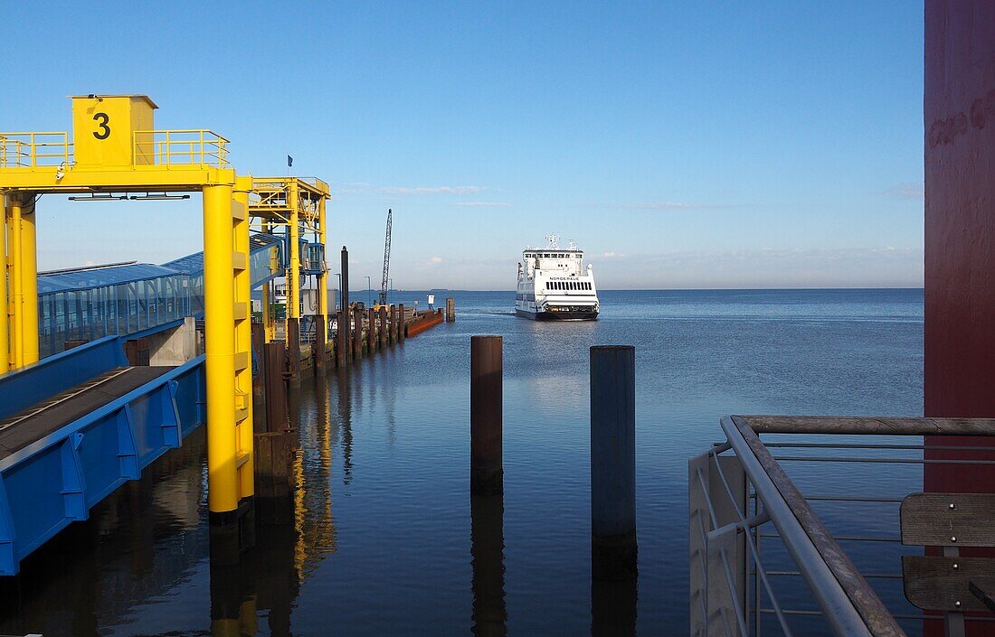 at the ferry port of Dagebül, Wadden Sea National Park, North Friesland, North Sea coast, Schleswig-Holstein