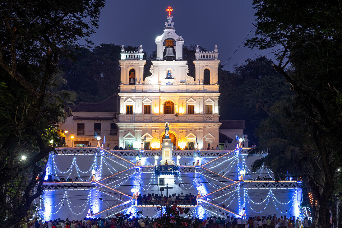 Festgottesdienst in der Kirche Unserer Lieben Frau von der Unbefleckten Empfängnis, UNESCO-Weltkulturerbe, Stadt Panjim (Panaji), Goa, Indien, Asien