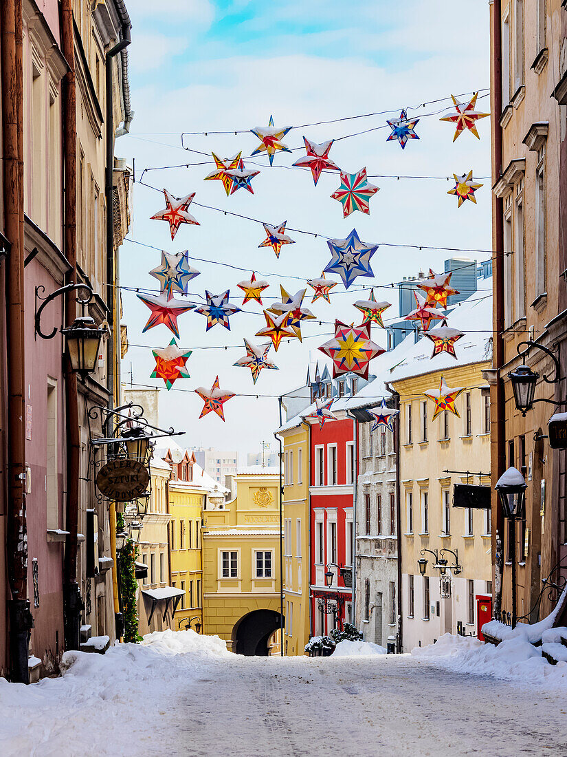 Weihnachtsschmuck in der Grodzka-Straße, Altstadt, Winter, Lublin, Woiwodschaft Lublin, Polen, Europa