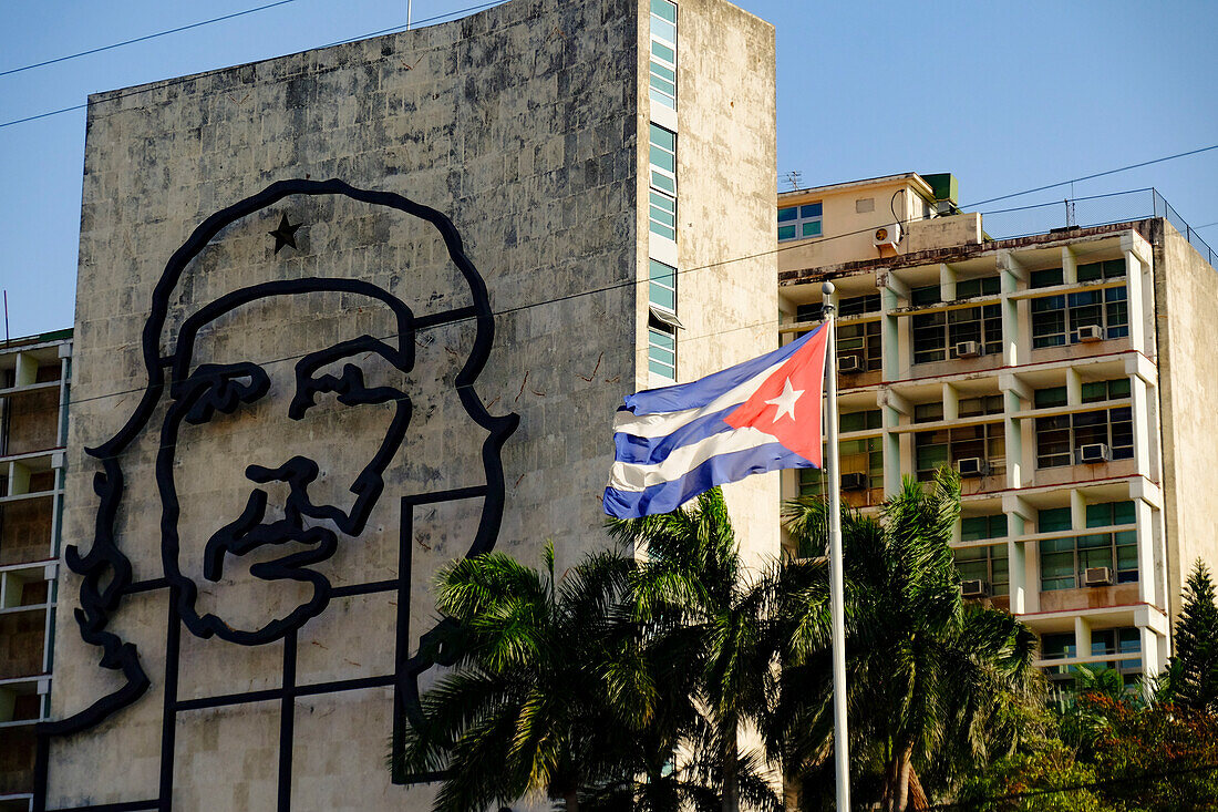 Riesige Skulptur von Che Guevara in Plaza De La Revolucion (Platz der Revolution), Havanna, Kuba, Karibik, Mittelamerika