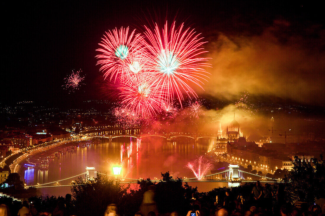 Fireworks Show over Budapest on 20th August (St. Stephen's Day), celebrating the foundation of the Hungarian state, Budapest, Hungary, Europe