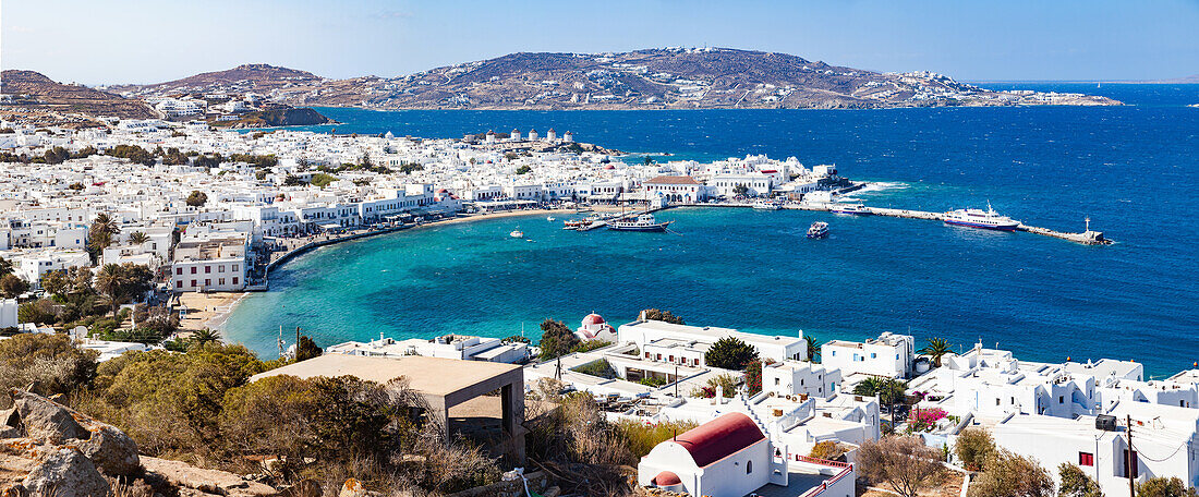 Malerischer Blick über Mykonos-Stadt, Insel Mykonos, Kykladen, Ägäis, griechische Inseln, Griechenland, Europa