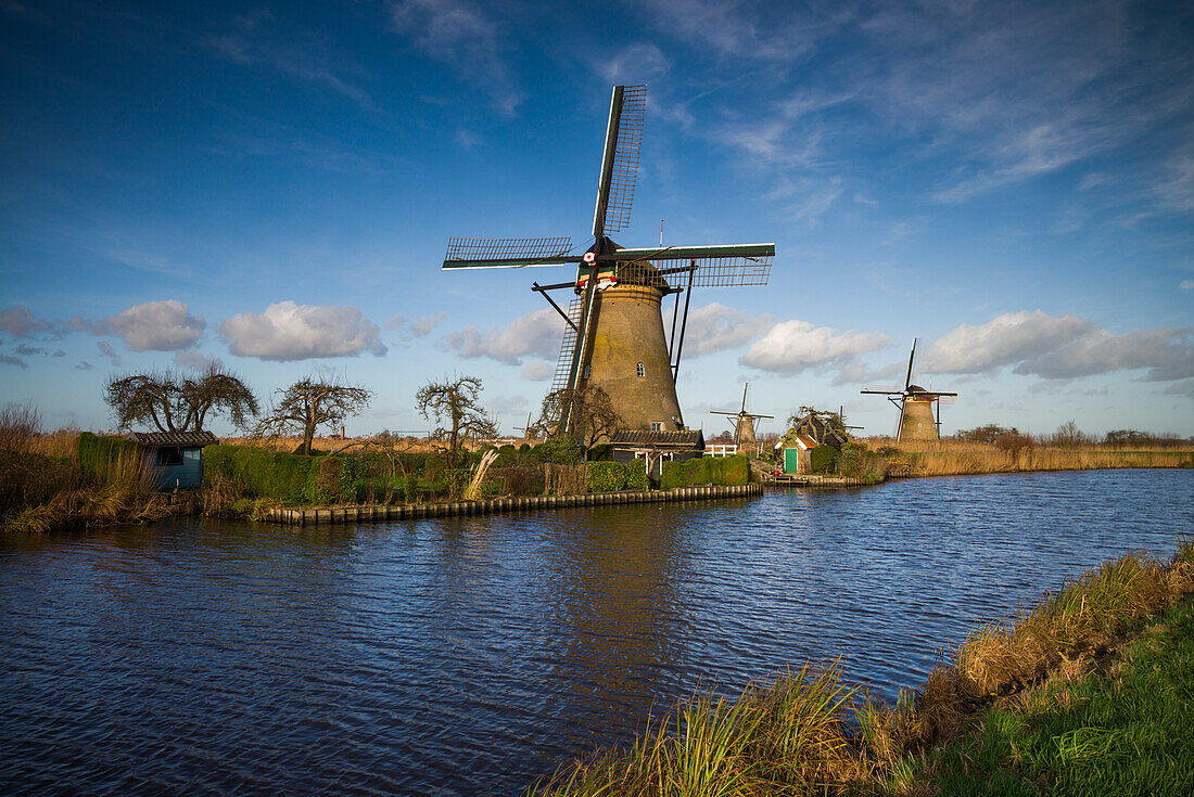 Niederlande, Kinderdijk, Traditionelle holländische Windmühlen