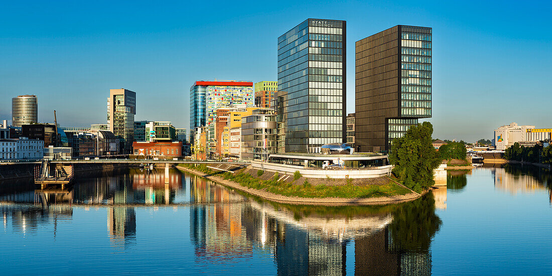 Medienhafen, Dusseldorf, North Rhine-Westphalia, Germany, Europe