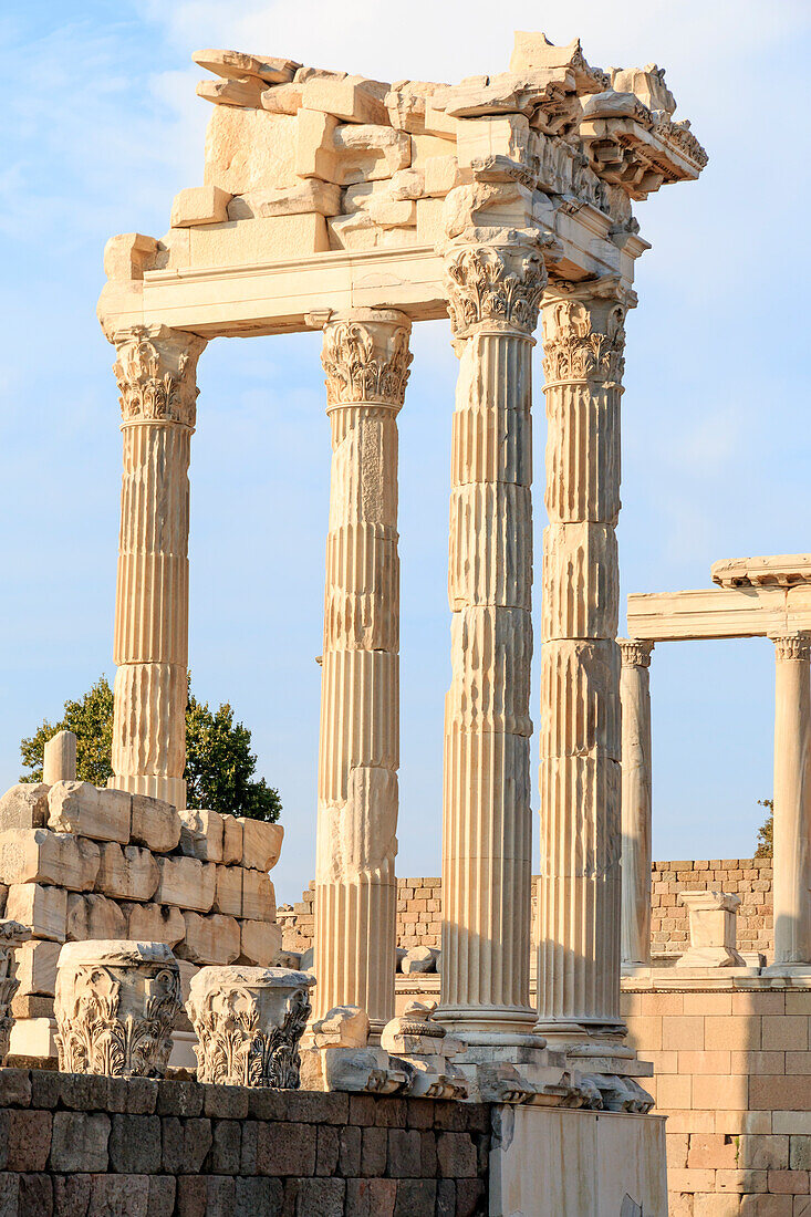 Turkey, Izmir Province, Bergama, Pergamon. Ancient cultural center. Temple of Trajan on the acropolis . UNESCO Heritage Site.