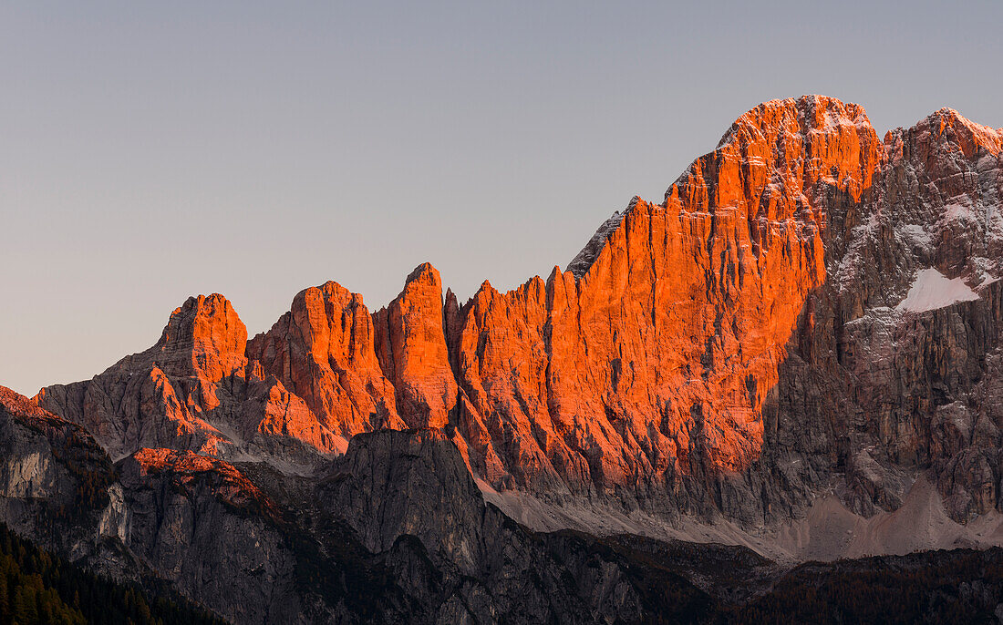 Der Monte Civetta ist eine der Ikonen der Dolomiten. Die Dolomiten des Veneto sind Teil des UNESCO-Weltkulturerbes, Italien