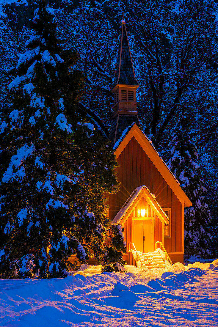 Yosemite chapel in winter, Yosemite National Park, California, USA