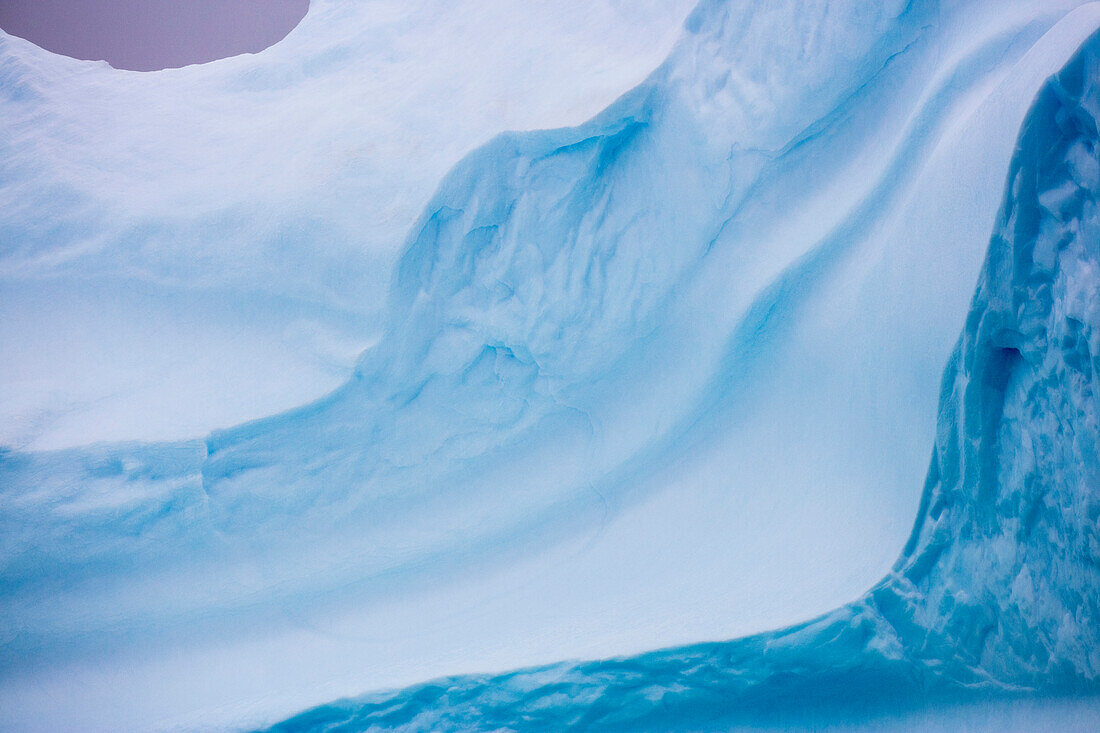 Insel Südgeorgien. Eisbergformen