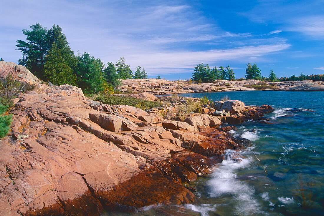 Kanada, Ontario, Killarney Provincial Park. Küstenlinie entlang der Georgian Bay am Lake Huron