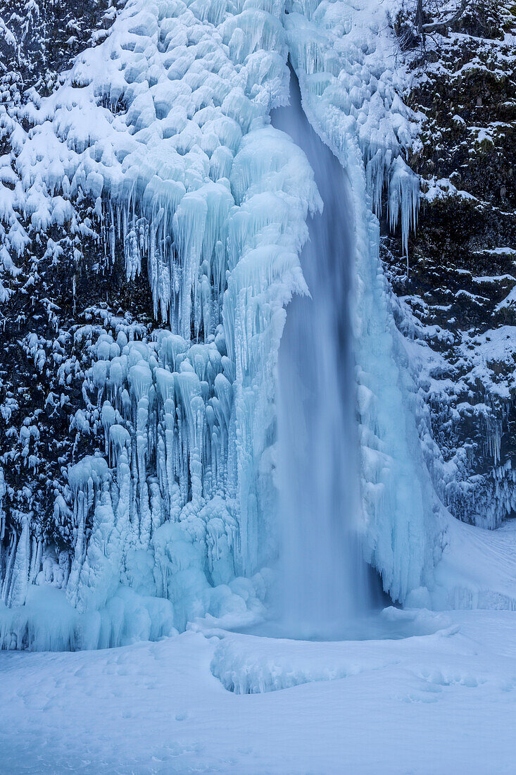 Oregon, Columbia River Gorge National Scenic Area, Horsetail Falls