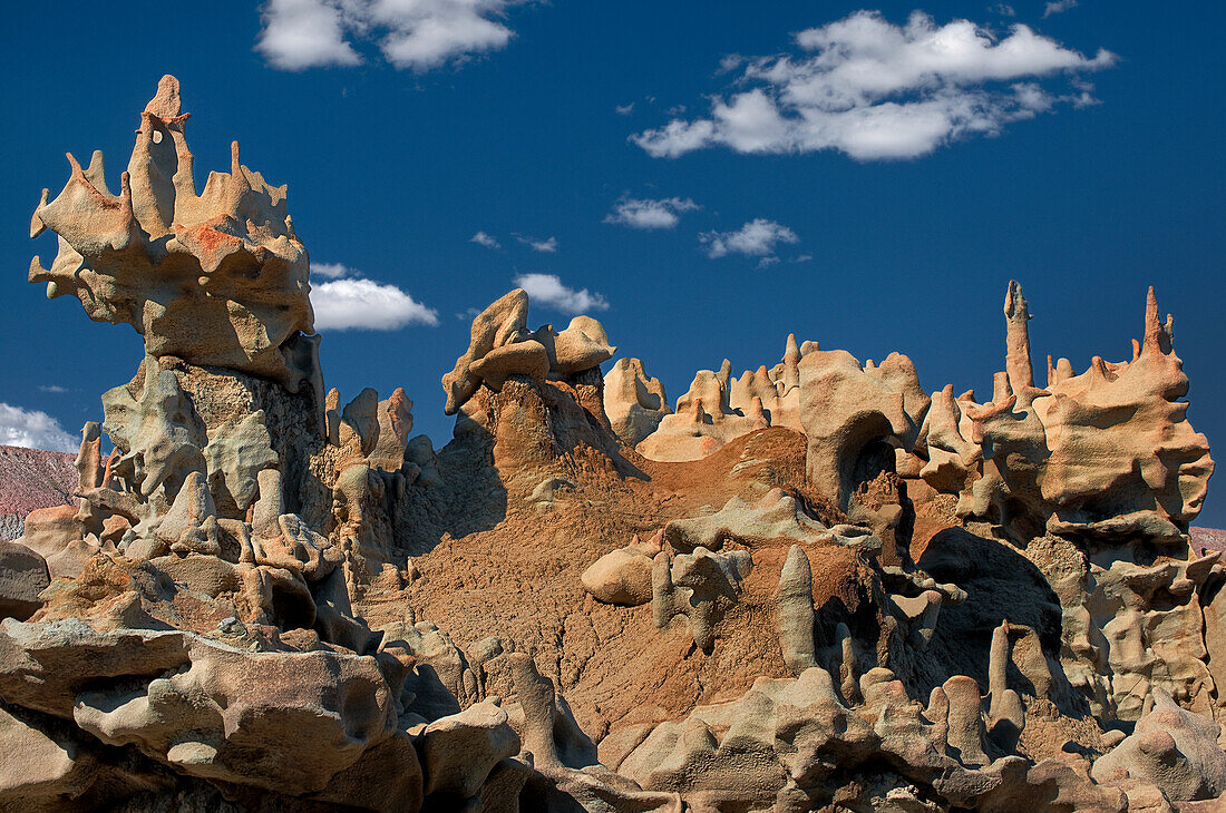 USA, Utah, Fantasy-Schlucht. Erodierte Sandsteinformationen.