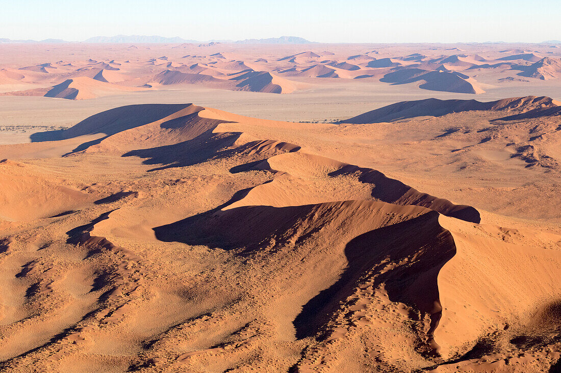 Afrika, Namibia, Namib-Naukluft-Park. Blick auf die Wüstenlandschaft