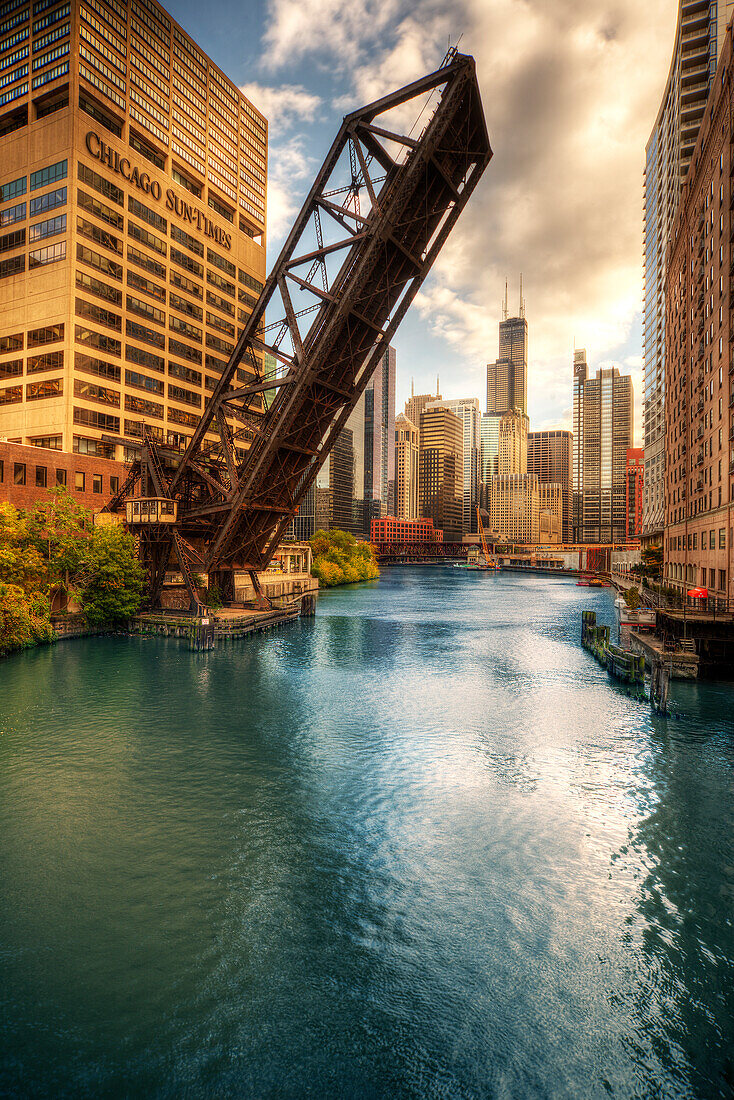 A drawbridge spans the Chicago river in Illinois.