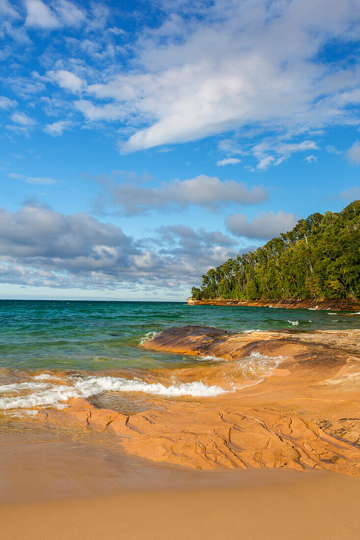 Michigan, Pictured Rocks National Lakeshore, Miners Beach