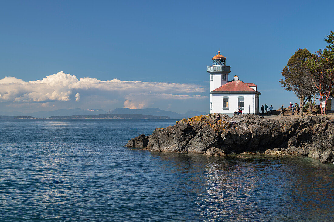 Lime Kiln Lighthouse, Lime Kiln Point State Park, San Juan Island, Washington State